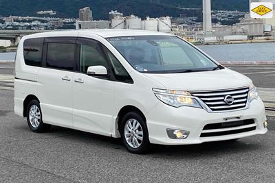 2016 Nissan Serena - Thumbnail