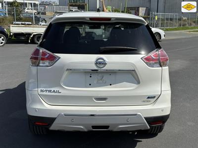 2014 Nissan X-Trail - Thumbnail