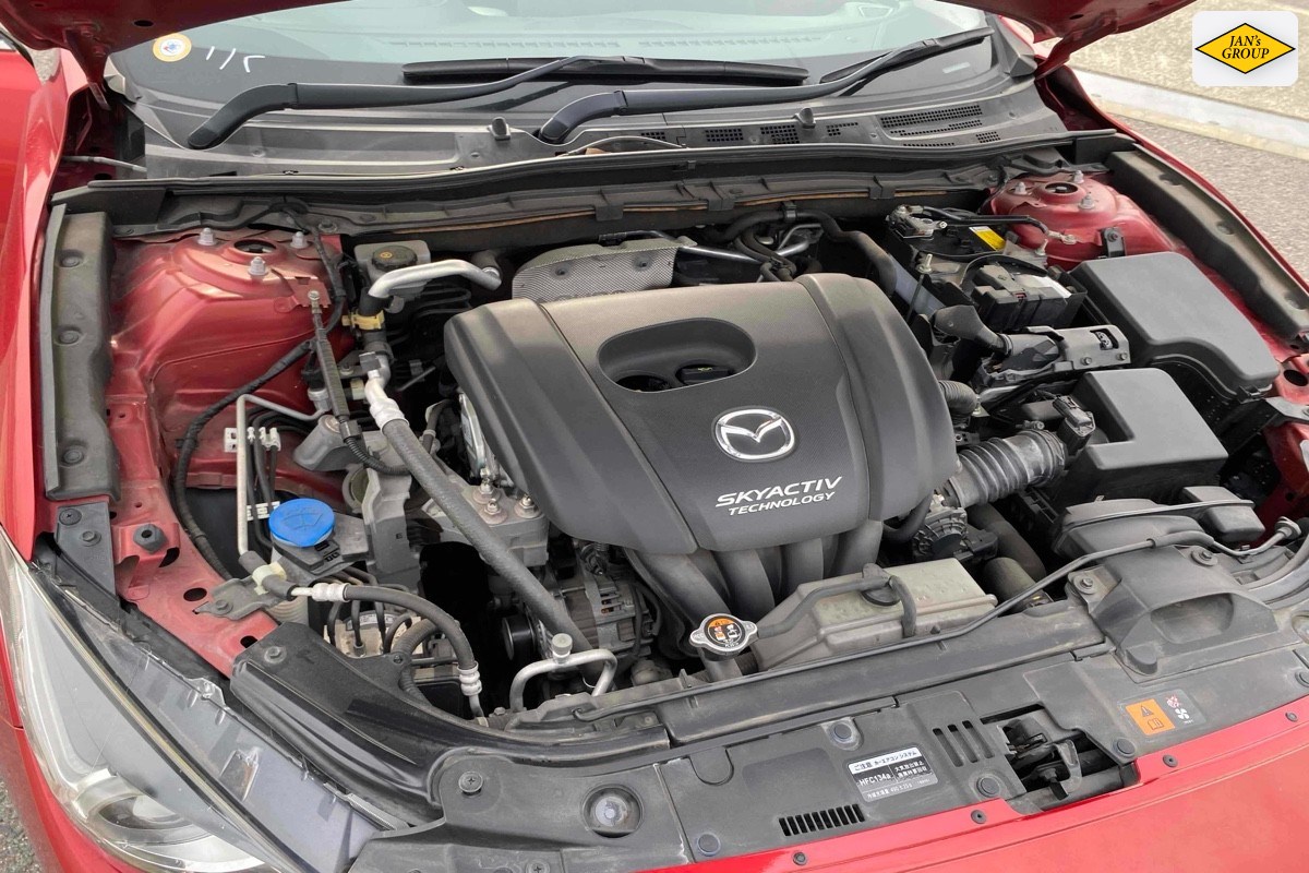 2014 Mazda Axela