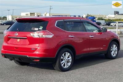 2016 Nissan X-Trail - Thumbnail