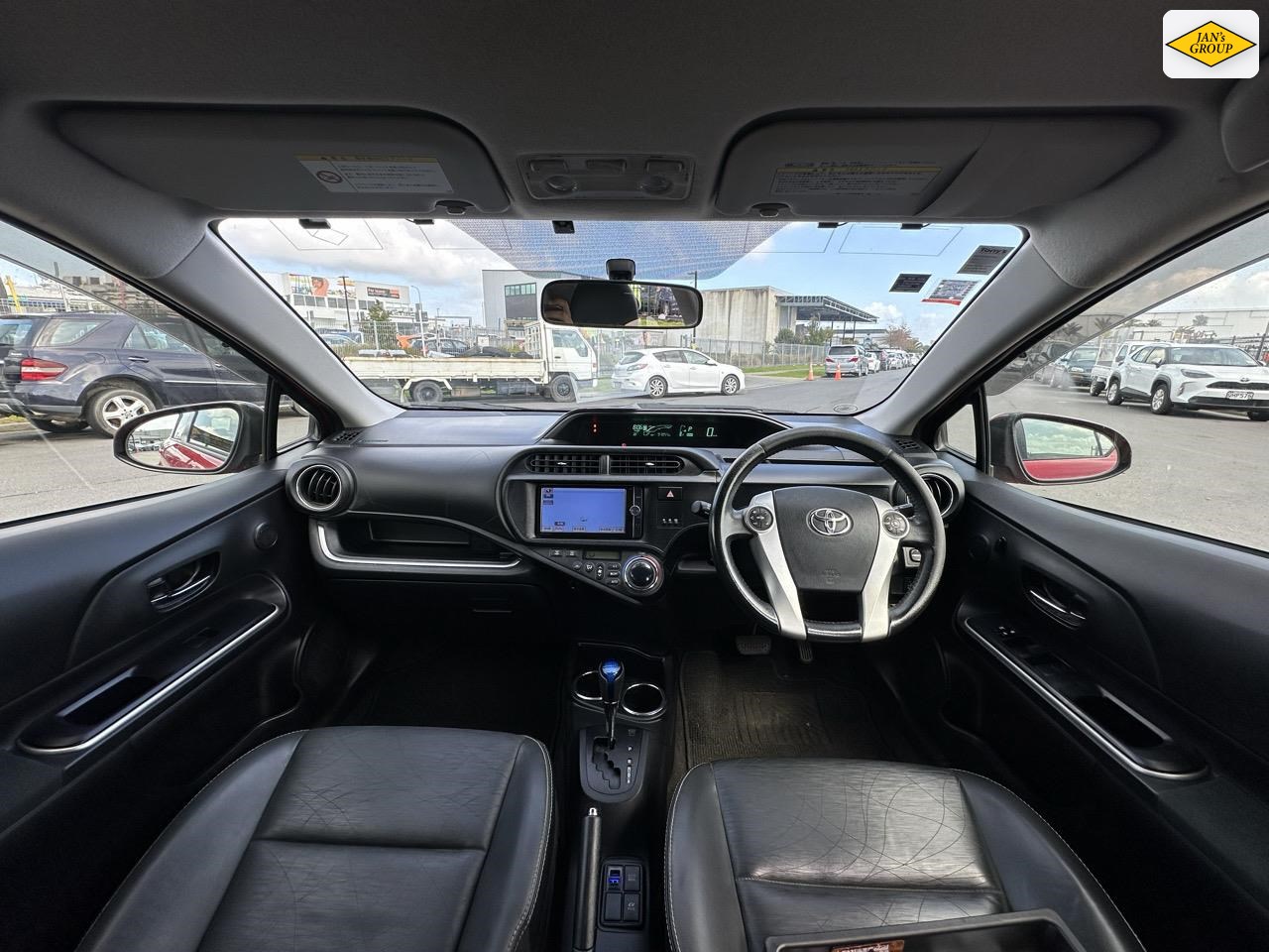 2013 Toyota Aqua