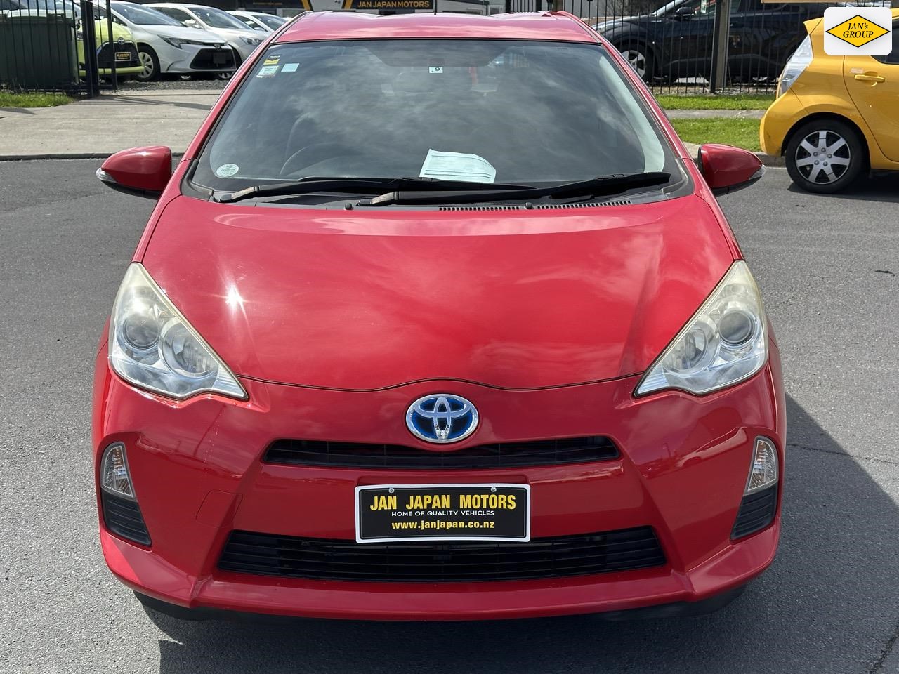 2013 Toyota Aqua