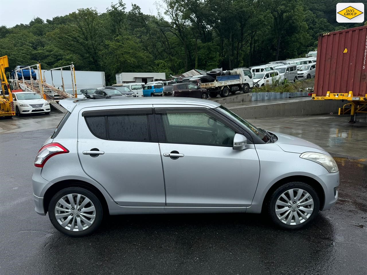 2013 Suzuki Swift