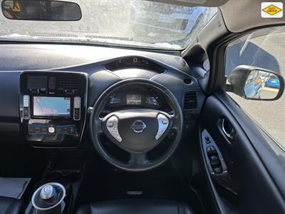 2013 Nissan Leaf - Thumbnail