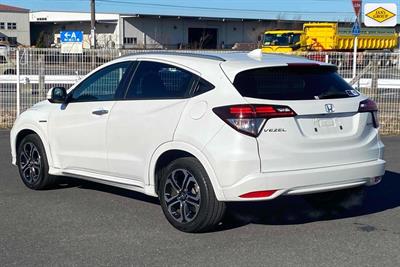 2016 Honda Vezel - Thumbnail