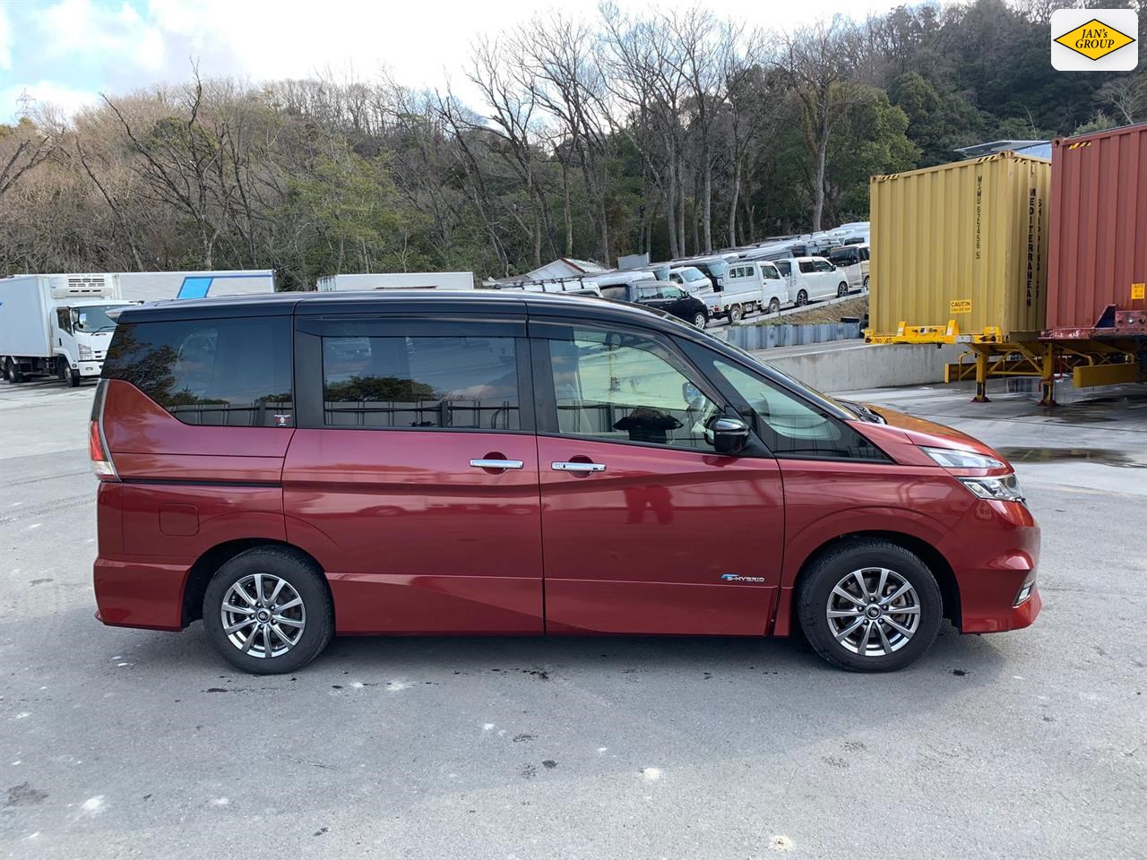 2018 Nissan Serena