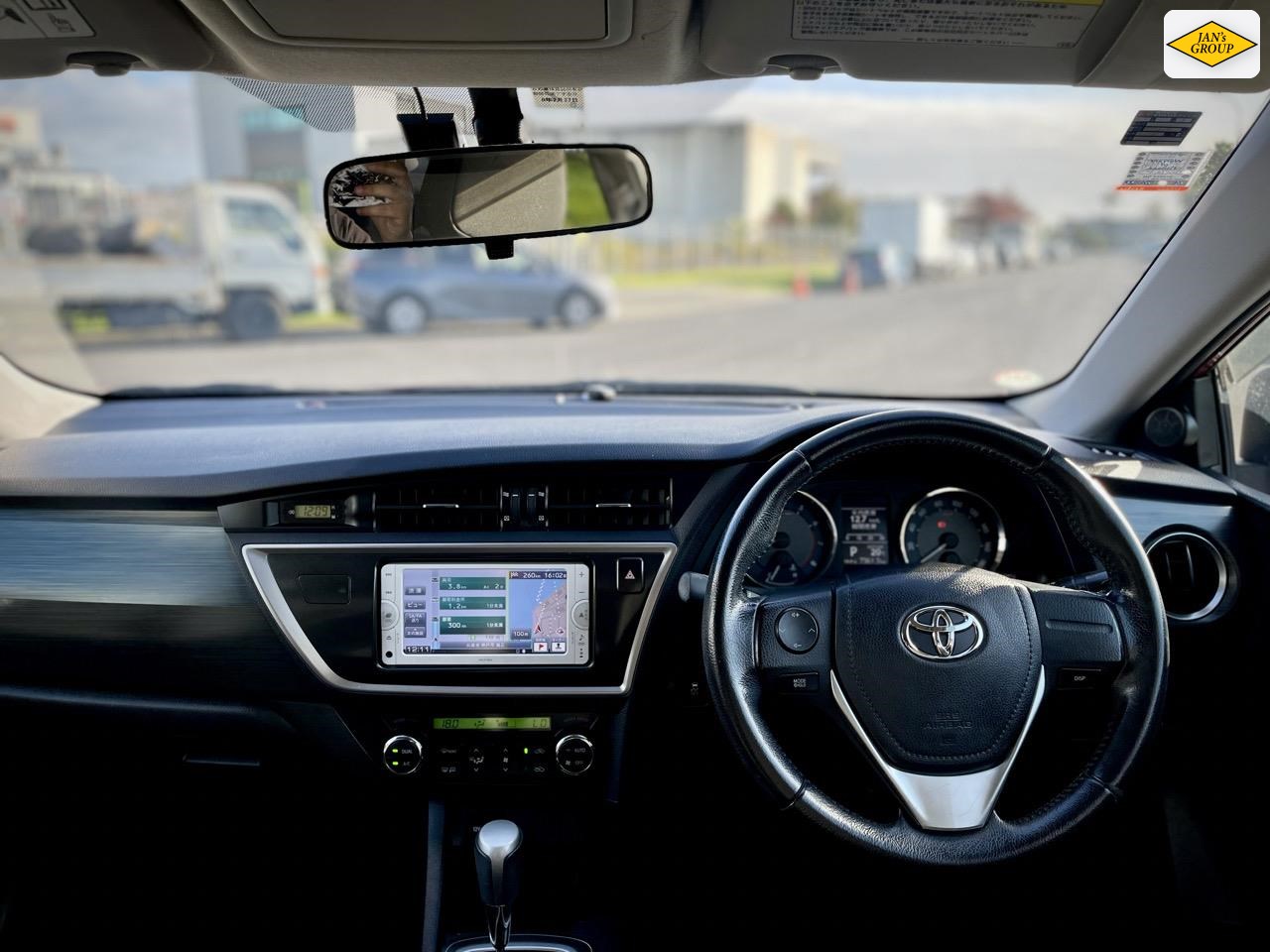 2013 Toyota Auris