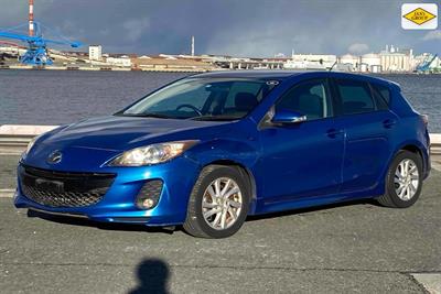 2012 Mazda Axela - Thumbnail