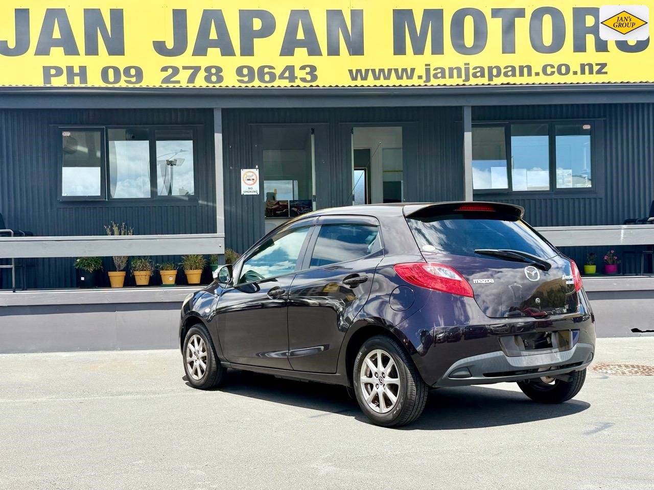 2013 Mazda Demio