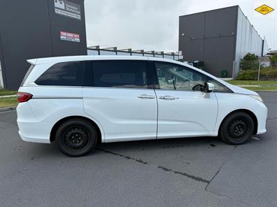 2014 Honda Odyssey - Thumbnail