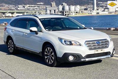 2016 Subaru Outback - Thumbnail