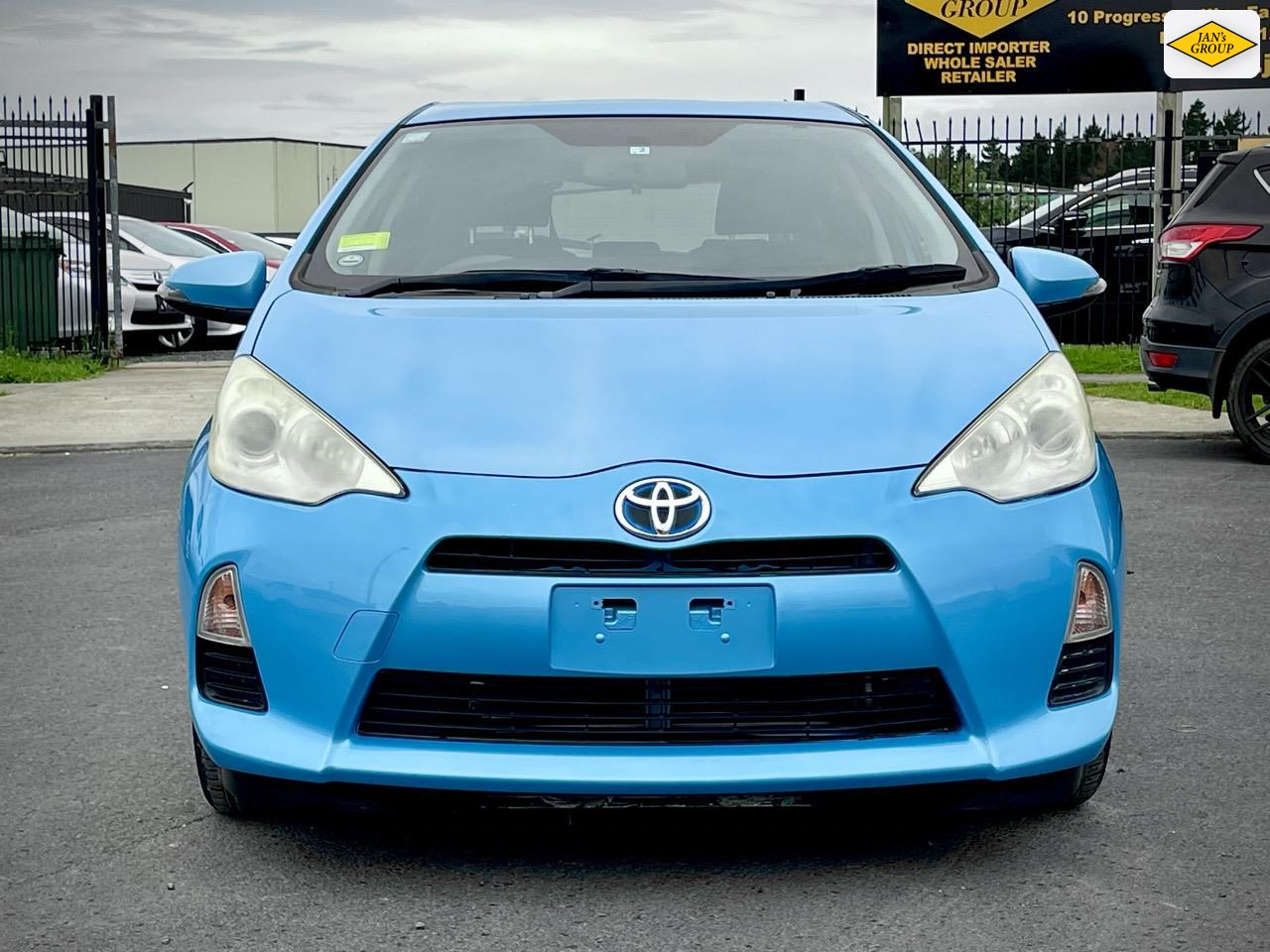 2013 Toyota Aqua