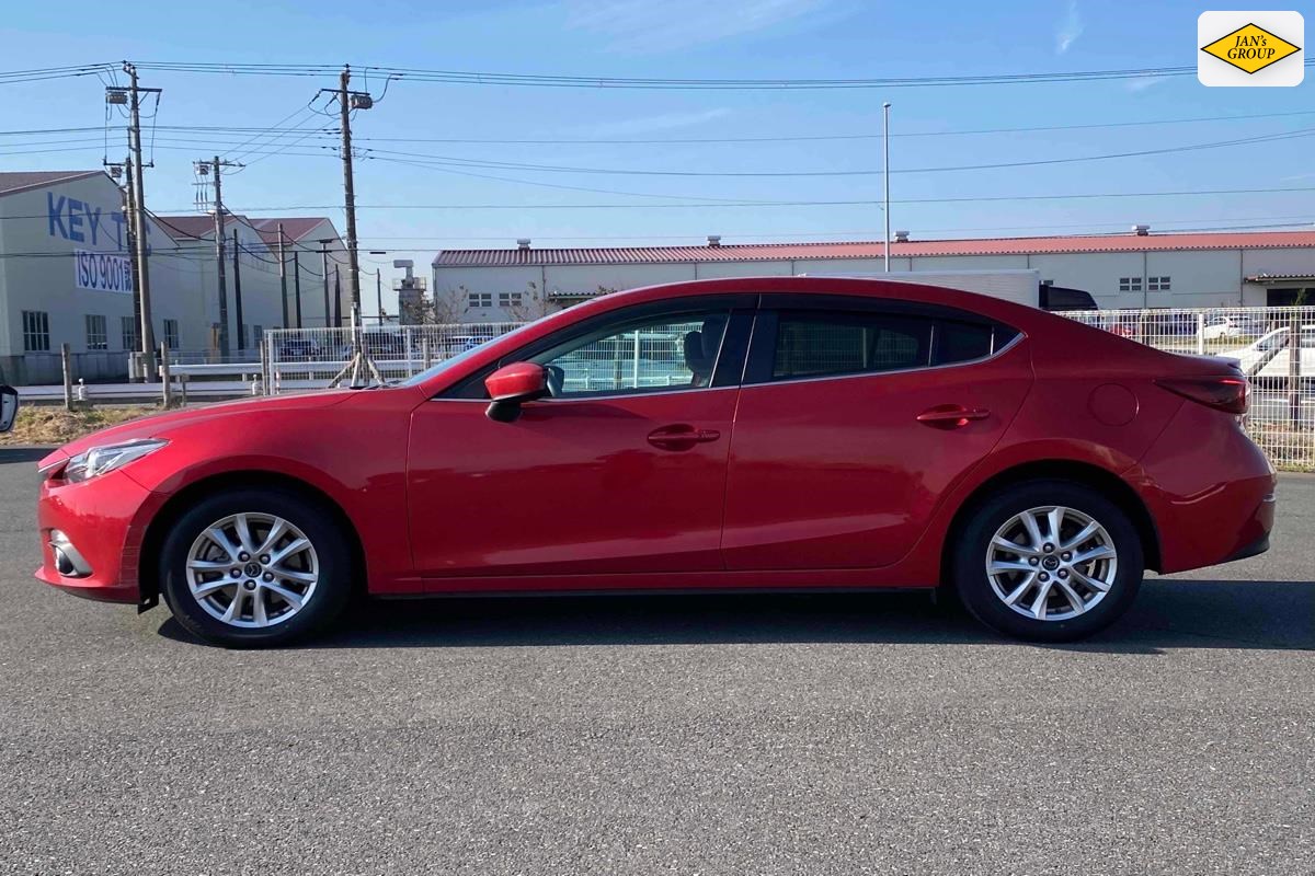 2014 Mazda Axela