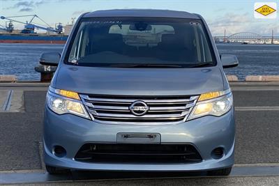 2014 Nissan Serena - Thumbnail