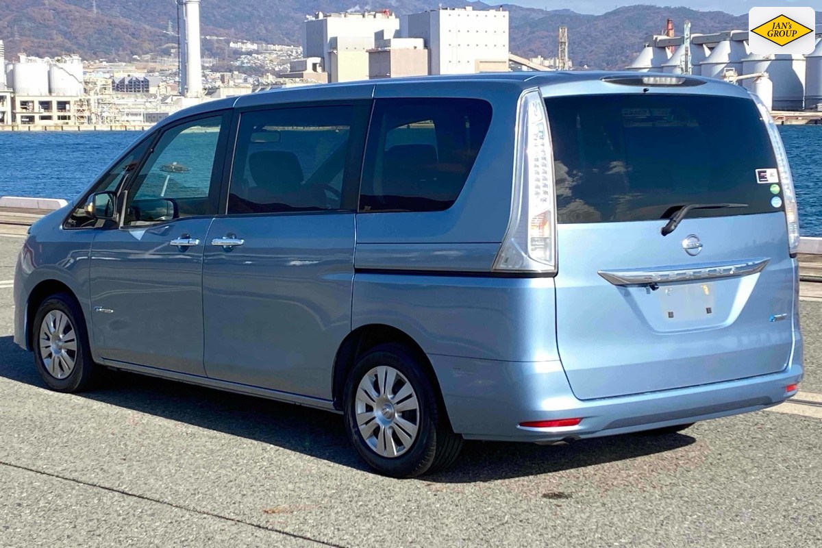 2014 Nissan Serena