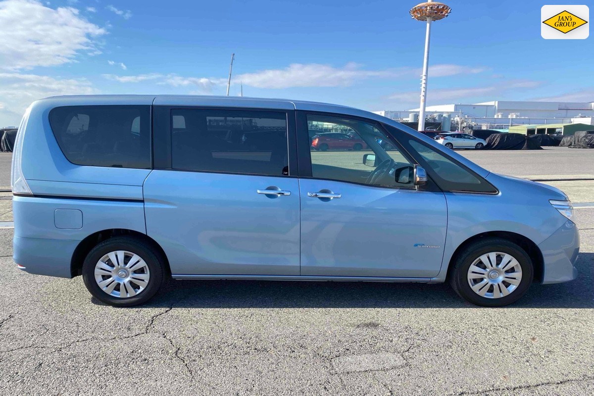 2014 Nissan Serena