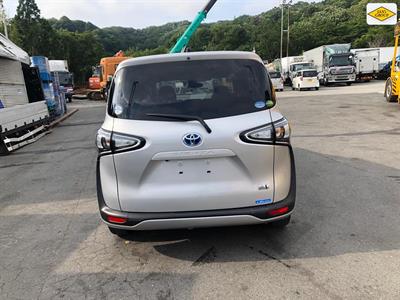 2019 Toyota Sienta - Thumbnail