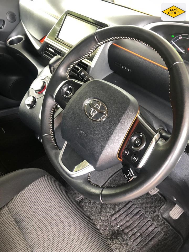 2019 Toyota Sienta