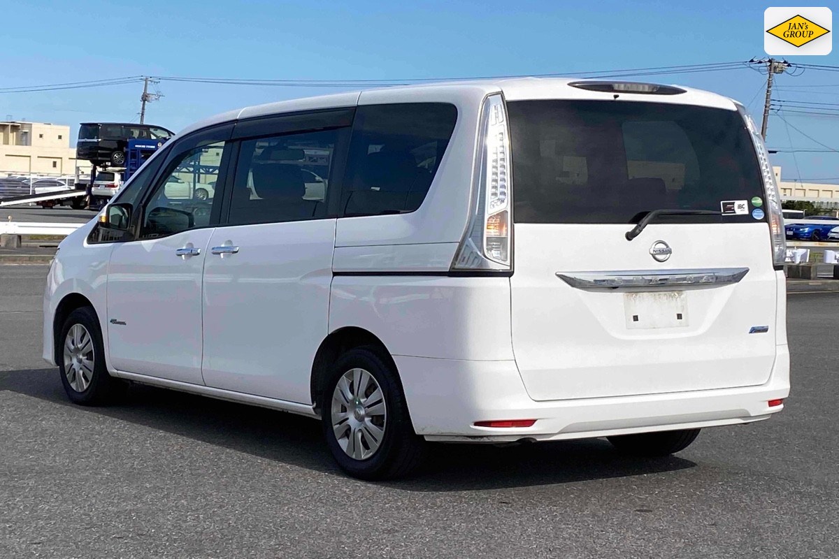 2014 Nissan Serena