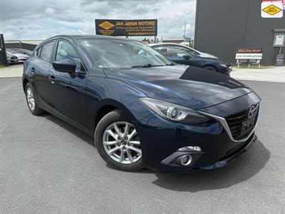 2013 Mazda Axela