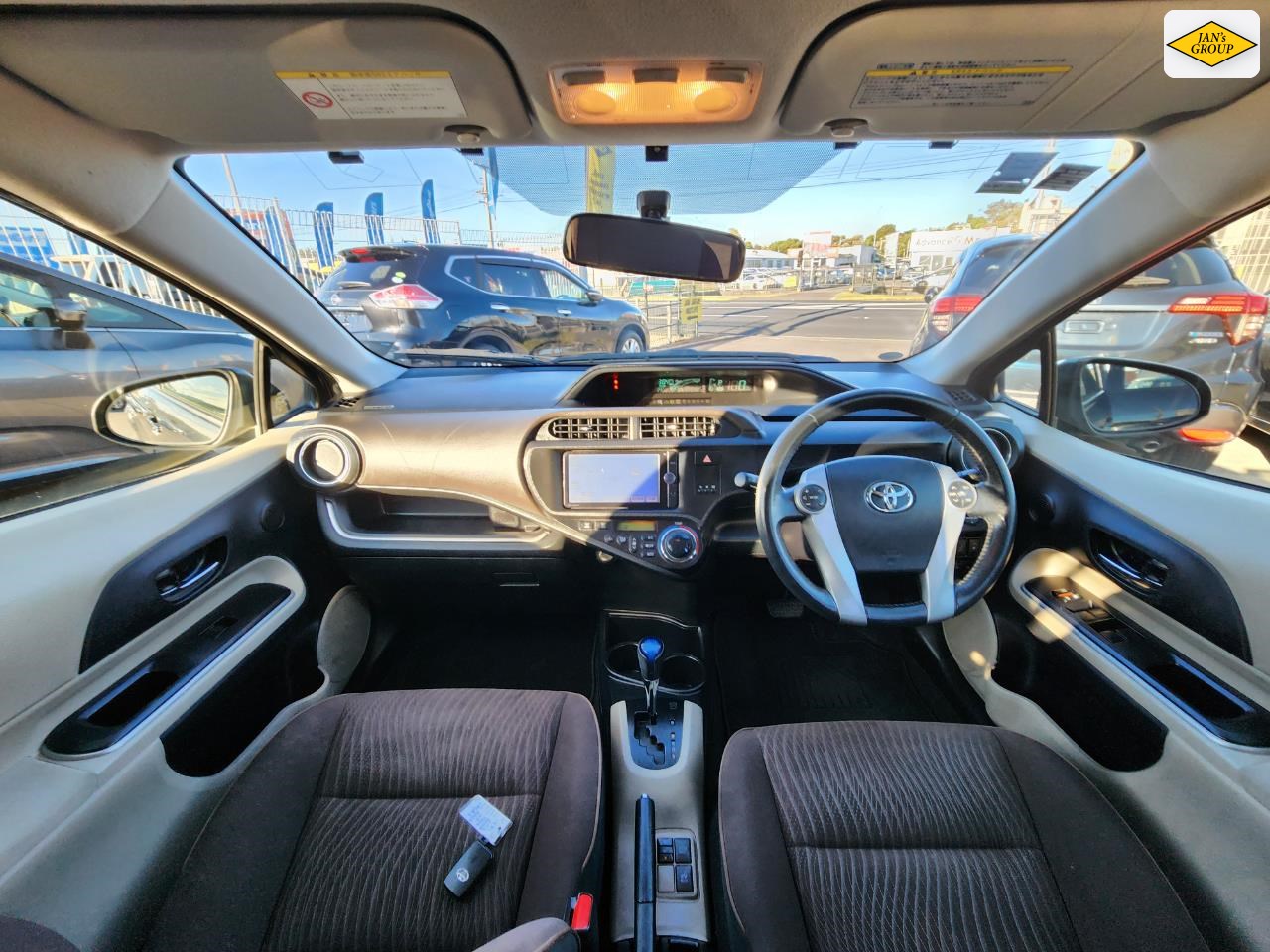 2013 Toyota Aqua