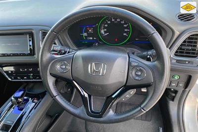 2016 Honda Vezel - Thumbnail