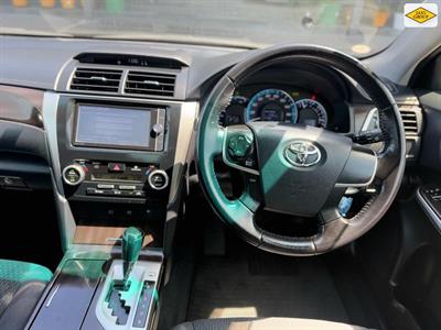 2014 Toyota Camry - Thumbnail