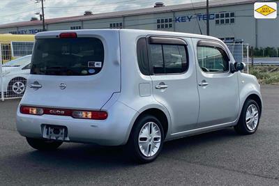 2016 Nissan Cube - Thumbnail