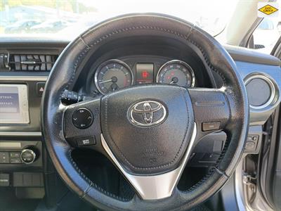 2013 Toyota Auris - Thumbnail