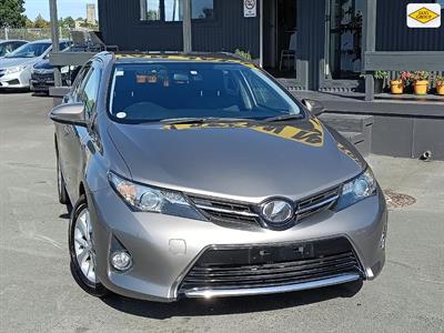 2013 Toyota Auris - Thumbnail