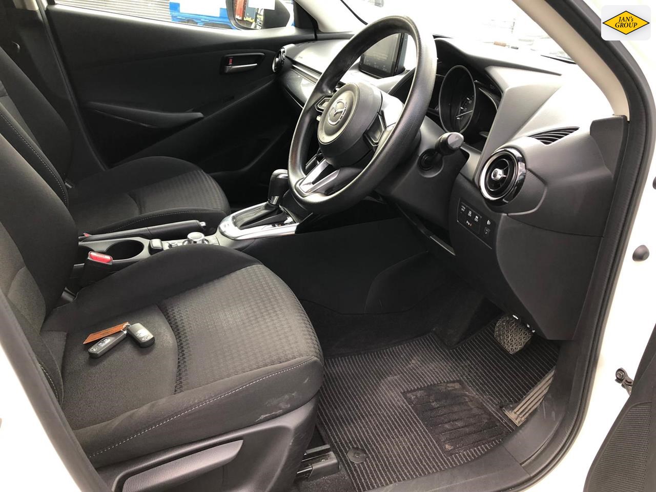 2019 Mazda Demio