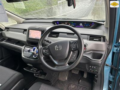 2017 Honda Freed - Thumbnail