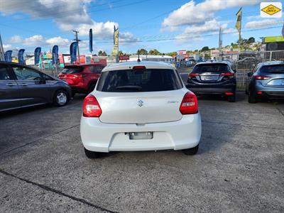 2019 Suzuki Swift - Thumbnail