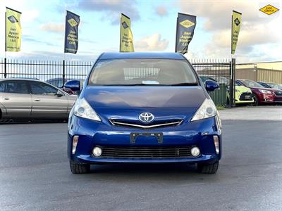 2013 Toyota Prius - Thumbnail