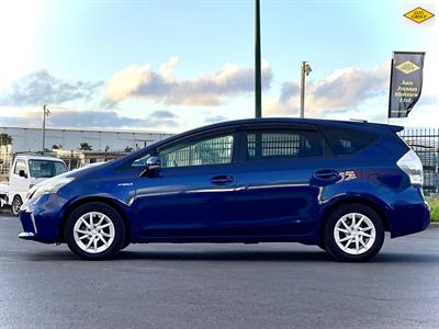 2013 Toyota Prius - Thumbnail