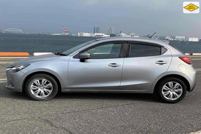 2016 Mazda Demio - Thumbnail