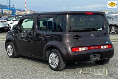 2016 Nissan Cube - Thumbnail