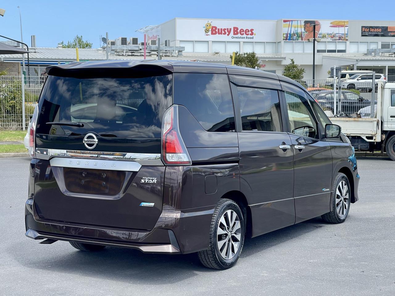 2017 Nissan Serena