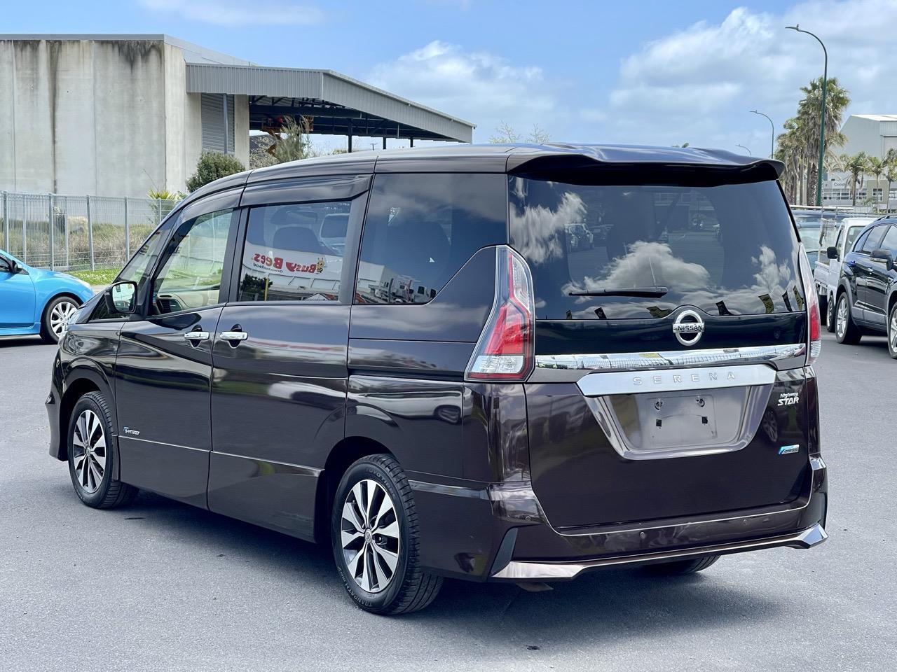 2017 Nissan Serena