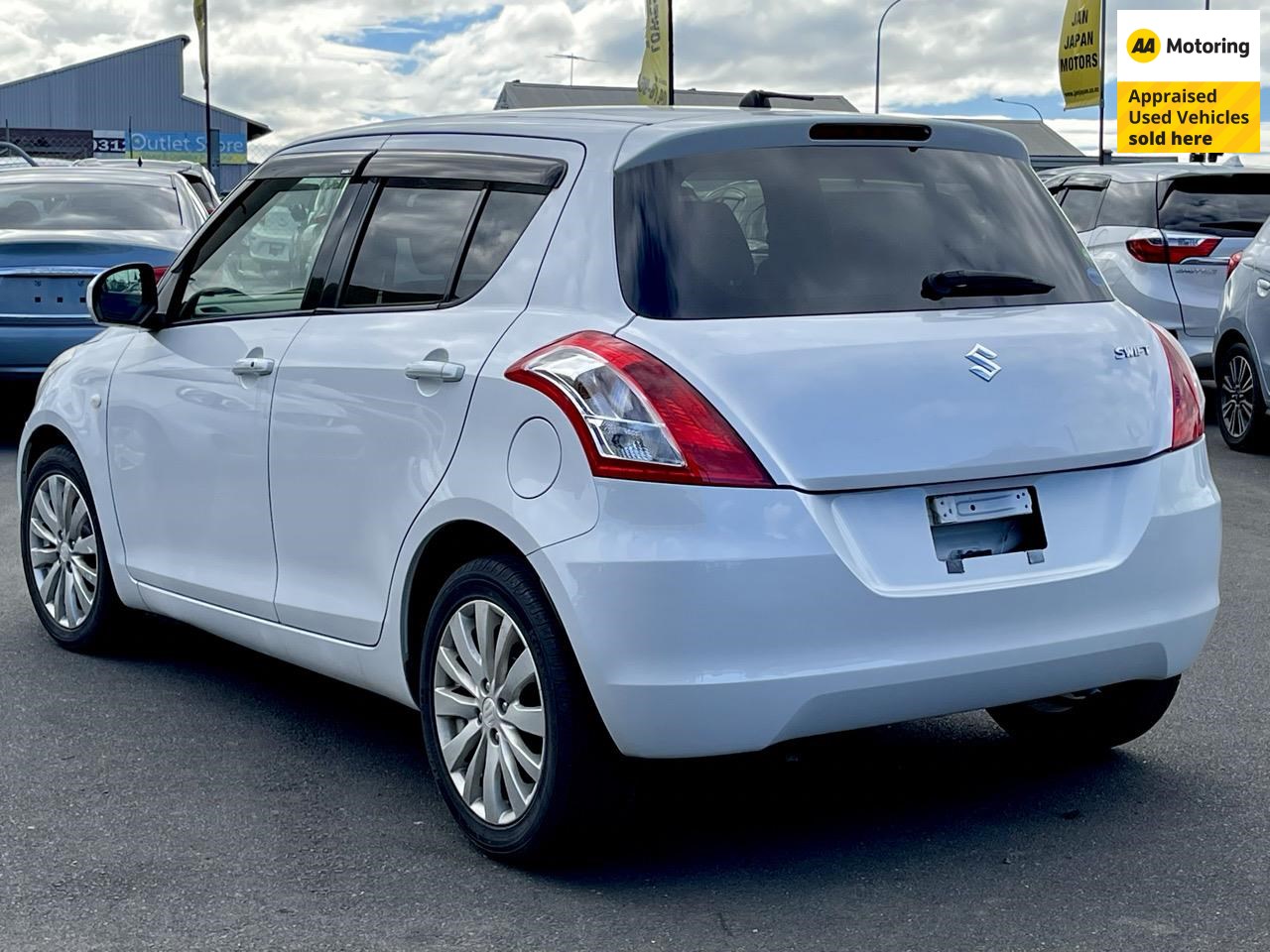 2014 Suzuki Swift