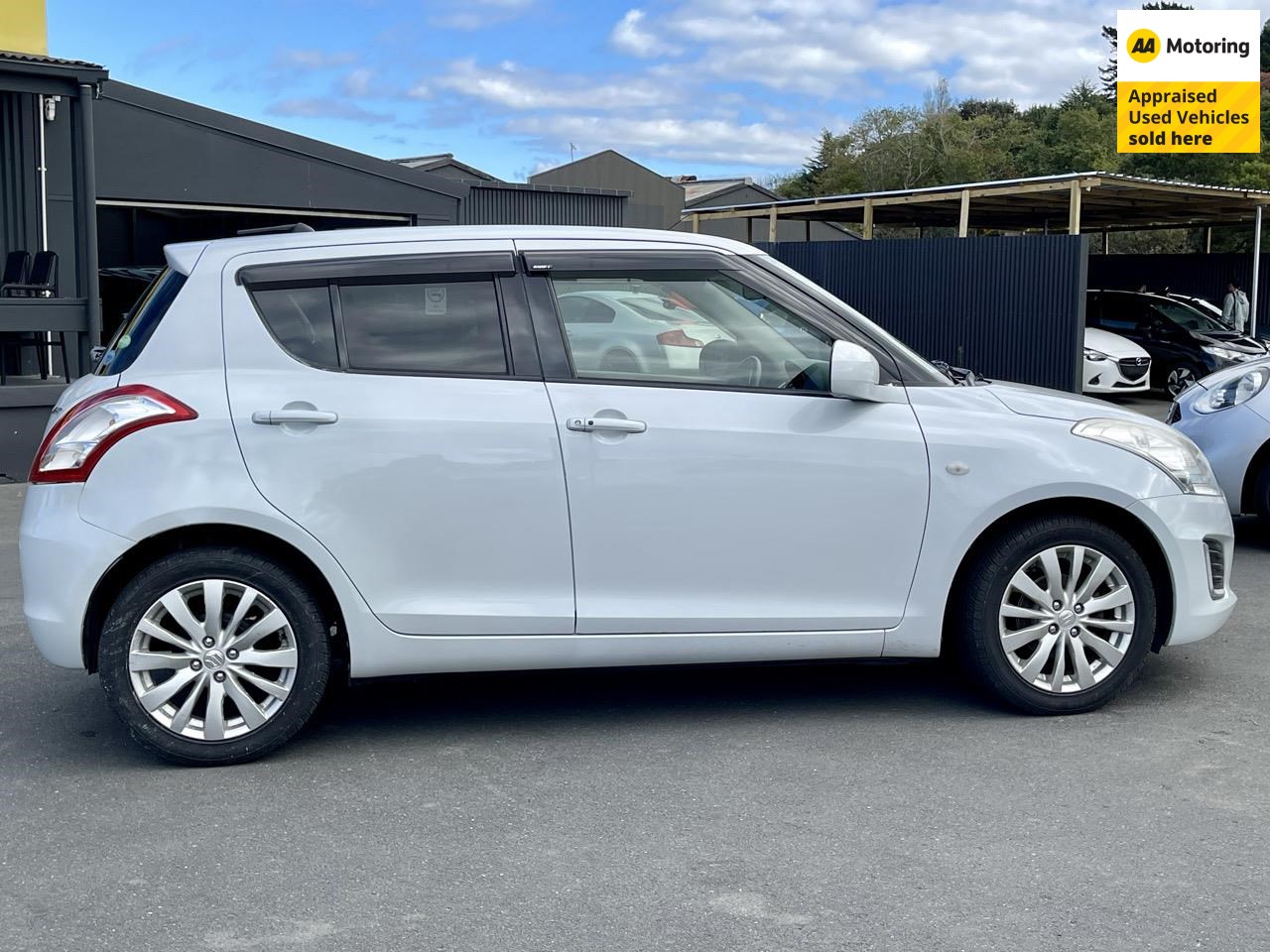 2014 Suzuki Swift