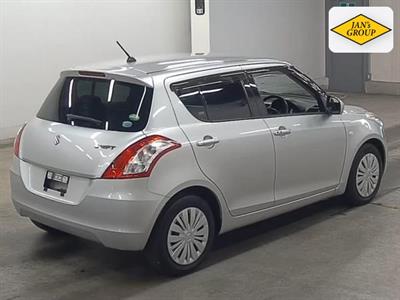 2014 Suzuki Swift - Thumbnail