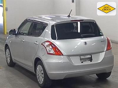 2014 Suzuki Swift - Thumbnail