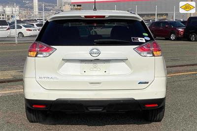 2015 Nissan X-Trail - Thumbnail