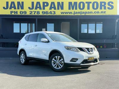 2015 Nissan X-Trail - Thumbnail