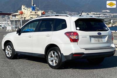 2014 Subaru Forester - Thumbnail