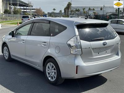 2013 Toyota Prius - Thumbnail