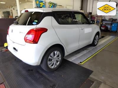 2019 Suzuki Swift - Thumbnail