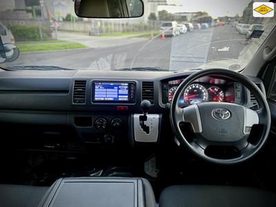 2018 Toyota Hiace - Thumbnail