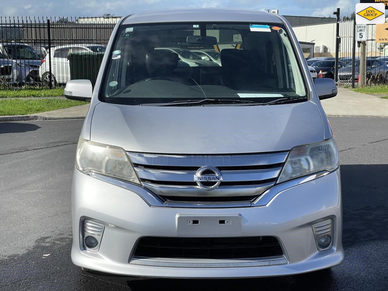 2013 Nissan Serena